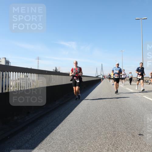 03.10.2025 - Köhlbrandbrückenlauf Yannick Fuchs http://msf.ph/oto/9193495 03.10.2025 11:55:16 Position 3  meine-sportfotos.de