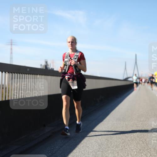 03.10.2025 - Köhlbrandbrückenlauf Yannick Fuchs http://msf.ph/oto/9193502 03.10.2025 11:55:16 Position 3  meine-sportfotos.de