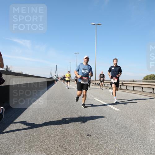 03.10.2025 - Köhlbrandbrückenlauf Yannick Fuchs http://msf.ph/oto/9193512 03.10.2025 11:55:17 Position 3  meine-sportfotos.de