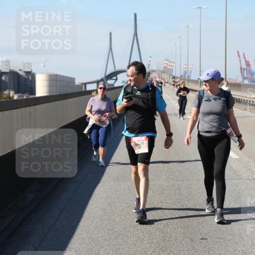 03.10.2025 - Köhlbrandbrückenlauf Yannick Fuchs http://msf.ph/oto/9193513 03.10.2025 12:17:14 Position 3  meine-sportfotos.de