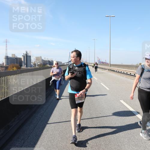 03.10.2025 - Köhlbrandbrückenlauf Yannick Fuchs http://msf.ph/oto/9193541 03.10.2025 12:17:17 Position 3  meine-sportfotos.de