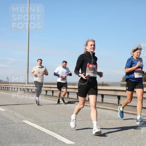 03.10.2025 - Köhlbrandbrückenlauf Yannick Fuchs http://msf.ph/oto/9193606 03.10.2025 11:55:23 Position 3 4348, 4509 meine-sportfotos.de