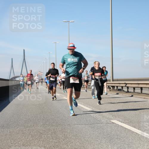 03.10.2025 - Köhlbrandbrückenlauf Yannick Fuchs http://msf.ph/oto/9193694 03.10.2025 11:55:29 Position 3  meine-sportfotos.de