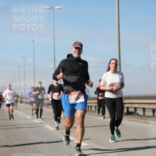 03.10.2025 - Köhlbrandbrückenlauf Yannick Fuchs http://msf.ph/oto/9193715 03.10.2025 11:55:35 Position 3  meine-sportfotos.de