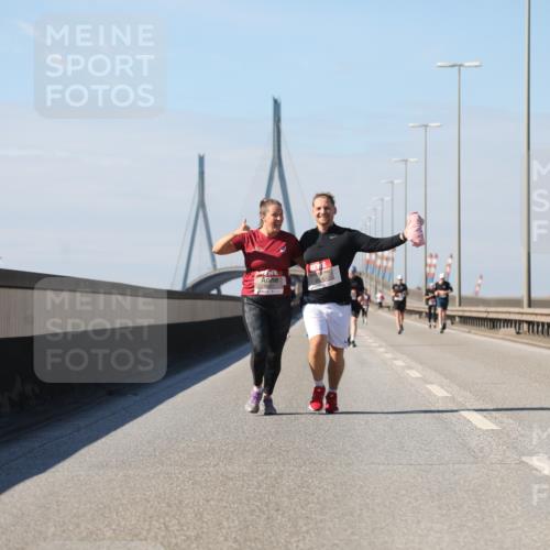 03.10.2025 - Köhlbrandbrückenlauf Yannick Fuchs http://msf.ph/oto/9193717 03.10.2025 12:17:36 Position 3  meine-sportfotos.de