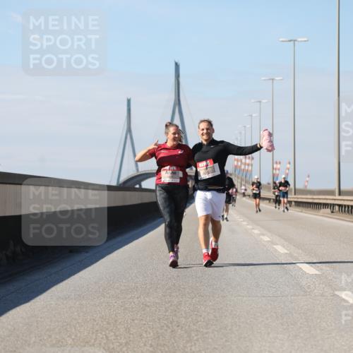 03.10.2025 - Köhlbrandbrückenlauf Yannick Fuchs http://msf.ph/oto/9193720 03.10.2025 12:17:36 Position 3 6010 meine-sportfotos.de