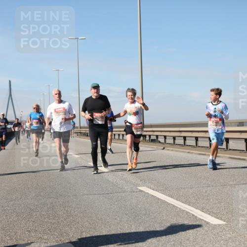 03.10.2025 - Köhlbrandbrückenlauf Yannick Fuchs http://msf.ph/oto/9193792 03.10.2025 11:55:41 Position 3  meine-sportfotos.de