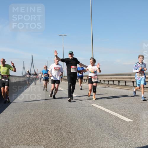 03.10.2025 - Köhlbrandbrückenlauf Yannick Fuchs http://msf.ph/oto/9193801 03.10.2025 11:55:41 Position 3  meine-sportfotos.de
