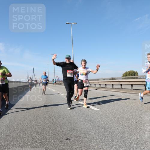 03.10.2025 - Köhlbrandbrückenlauf Yannick Fuchs http://msf.ph/oto/9193814 03.10.2025 11:55:43 Position 3  meine-sportfotos.de