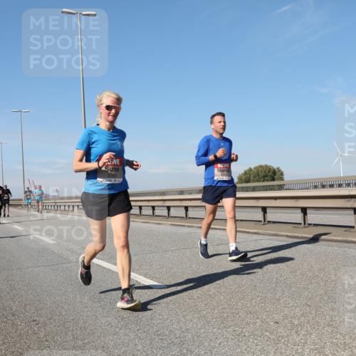 03.10.2025 - Köhlbrandbrückenlauf Yannick Fuchs http://msf.ph/oto/9193846 03.10.2025 11:55:45 Position 3 4788 meine-sportfotos.de