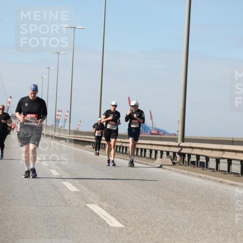 03.10.2025 - Köhlbrandbrückenlauf Yannick Fuchs http://msf.ph/oto/9193858 03.10.2025 12:17:52 Position 3  meine-sportfotos.de