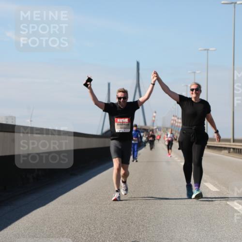 03.10.2025 - Köhlbrandbrückenlauf Yannick Fuchs http://msf.ph/oto/9193943 03.10.2025 12:18:01 Position 3  meine-sportfotos.de