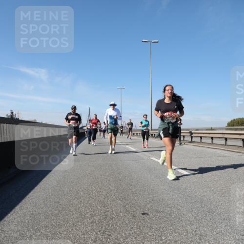 03.10.2025 - Köhlbrandbrückenlauf Yannick Fuchs http://msf.ph/oto/9193977 03.10.2025 11:56:06 Position 3  meine-sportfotos.de