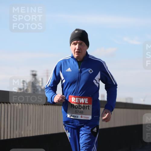 03.10.2025 - Köhlbrandbrückenlauf Yannick Fuchs http://msf.ph/oto/9194047 03.10.2025 12:18:17 Position 3 5748 meine-sportfotos.de