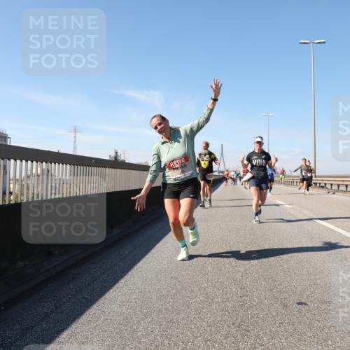03.10.2025 - Köhlbrandbrückenlauf Yannick Fuchs http://msf.ph/oto/9194061 03.10.2025 11:56:15 Position 3 435 meine-sportfotos.de