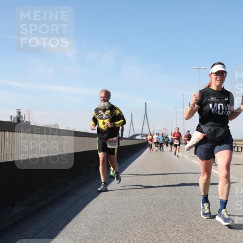 03.10.2025 - Köhlbrandbrückenlauf Yannick Fuchs http://msf.ph/oto/9194074 03.10.2025 11:56:16 Position 3  meine-sportfotos.de