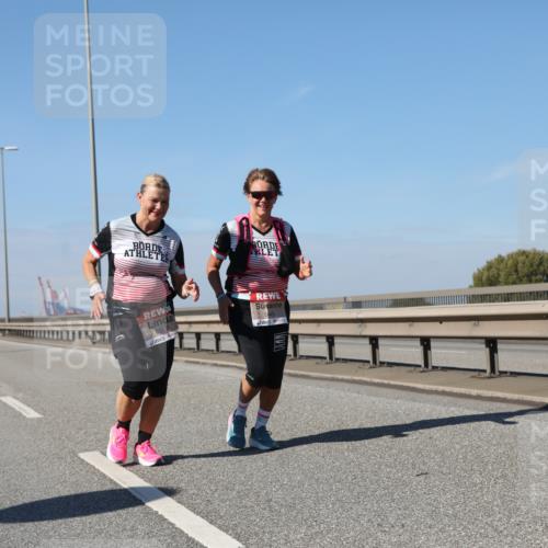 03.10.2025 - Köhlbrandbrückenlauf Yannick Fuchs http://msf.ph/oto/9194075 03.10.2025 12:18:21 Position 3 6550 meine-sportfotos.de