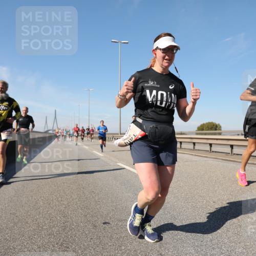 03.10.2025 - Köhlbrandbrückenlauf Yannick Fuchs http://msf.ph/oto/9194090 03.10.2025 11:56:17 Position 3 4586 meine-sportfotos.de