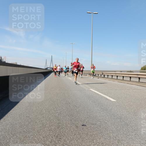 03.10.2025 - Köhlbrandbrückenlauf Yannick Fuchs http://msf.ph/oto/9194133 03.10.2025 11:56:20 Position 3  meine-sportfotos.de