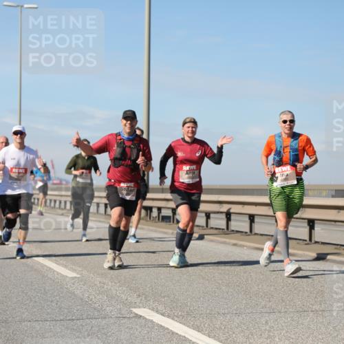 03.10.2025 - Köhlbrandbrückenlauf Yannick Fuchs http://msf.ph/oto/9194171 03.10.2025 11:56:23 Position 3 6069 meine-sportfotos.de