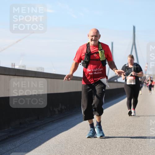 03.10.2025 - Köhlbrandbrückenlauf Yannick Fuchs http://msf.ph/oto/9194180 03.10.2025 12:18:46 Position 3  meine-sportfotos.de