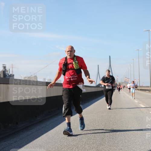 03.10.2025 - Köhlbrandbrückenlauf Yannick Fuchs http://msf.ph/oto/9194190 03.10.2025 12:18:47 Position 3  meine-sportfotos.de