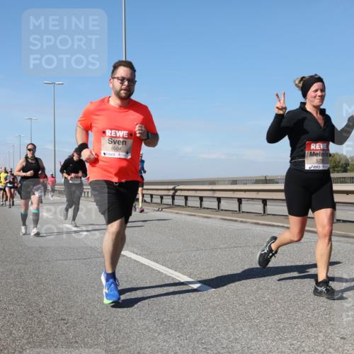 03.10.2025 - Köhlbrandbrückenlauf Yannick Fuchs http://msf.ph/oto/9194256 03.10.2025 11:56:29 Position 3 4604, 573 meine-sportfotos.de