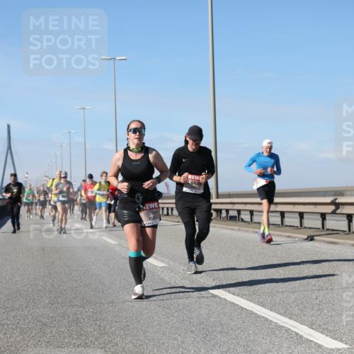 03.10.2025 - Köhlbrandbrückenlauf Yannick Fuchs http://msf.ph/oto/9194271 03.10.2025 11:56:30 Position 3  meine-sportfotos.de