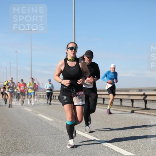 03.10.2025 - Köhlbrandbrückenlauf Yannick Fuchs http://msf.ph/oto/9194275 03.10.2025 11:56:31 Position 3 6815 meine-sportfotos.de