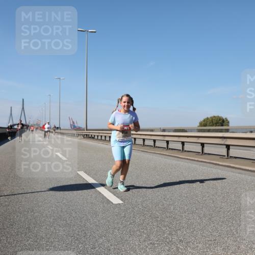 03.10.2025 - Köhlbrandbrückenlauf Yannick Fuchs http://msf.ph/oto/9194289 03.10.2025 12:19:00 Position 3  meine-sportfotos.de