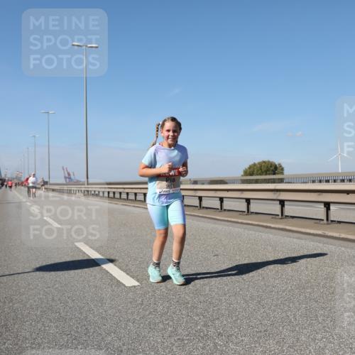 03.10.2025 - Köhlbrandbrückenlauf Yannick Fuchs http://msf.ph/oto/9194296 03.10.2025 12:19:01 Position 3 5611 meine-sportfotos.de