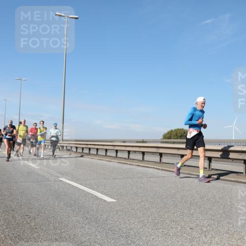03.10.2025 - Köhlbrandbrückenlauf Yannick Fuchs http://msf.ph/oto/9194302 03.10.2025 11:56:33 Position 3  meine-sportfotos.de