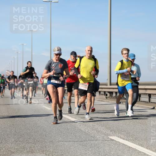 03.10.2025 - Köhlbrandbrückenlauf Yannick Fuchs http://msf.ph/oto/9194312 03.10.2025 11:56:35 Position 3 5801 meine-sportfotos.de