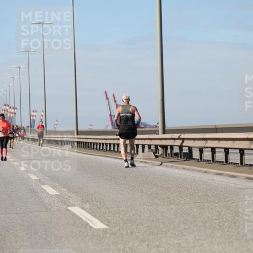 03.10.2025 - Köhlbrandbrückenlauf Yannick Fuchs http://msf.ph/oto/9194366 03.10.2025 12:19:16 Position 3  meine-sportfotos.de