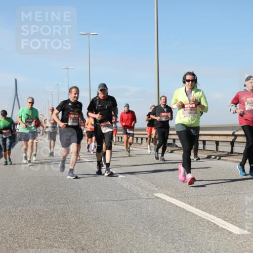 03.10.2025 - Köhlbrandbrückenlauf Yannick Fuchs http://msf.ph/oto/9194395 03.10.2025 11:56:41 Position 3 4551 meine-sportfotos.de