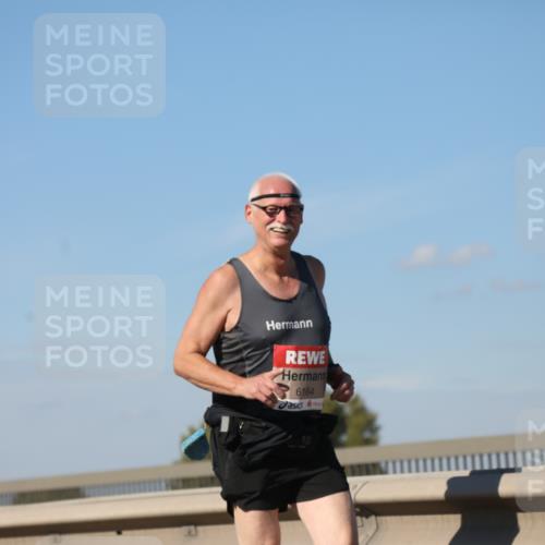 03.10.2025 - Köhlbrandbrückenlauf Yannick Fuchs http://msf.ph/oto/9194403 03.10.2025 12:19:25 Position 3 6164 meine-sportfotos.de