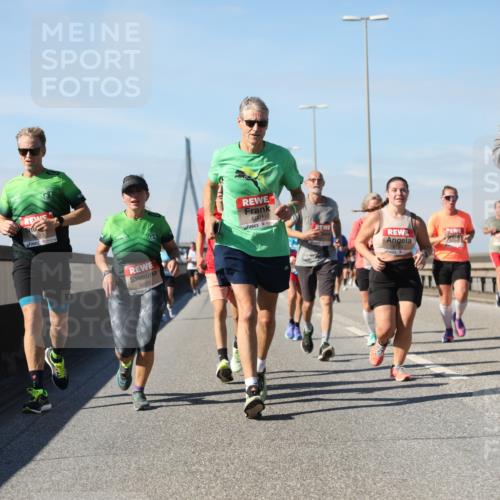 03.10.2025 - Köhlbrandbrückenlauf Yannick Fuchs http://msf.ph/oto/9194426 03.10.2025 11:56:44 Position 3 6626, 6001 meine-sportfotos.de