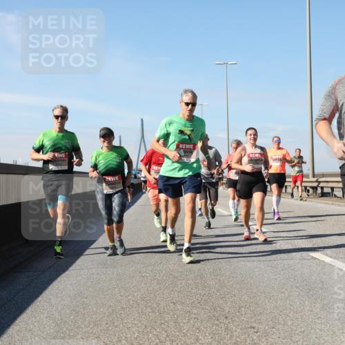 03.10.2025 - Köhlbrandbrückenlauf Yannick Fuchs http://msf.ph/oto/9194430 03.10.2025 11:56:44 Position 3 5132 meine-sportfotos.de