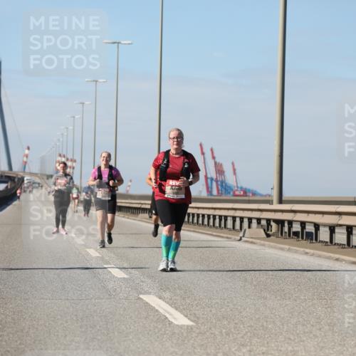 03.10.2025 - Köhlbrandbrückenlauf Yannick Fuchs http://msf.ph/oto/9194445 03.10.2025 12:19:37 Position 3  meine-sportfotos.de