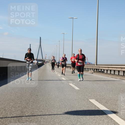 03.10.2025 - Köhlbrandbrückenlauf Yannick Fuchs http://msf.ph/oto/9194460 03.10.2025 12:19:38 Position 3  meine-sportfotos.de