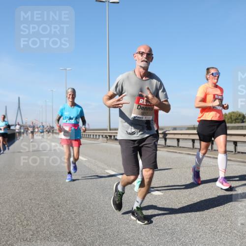 03.10.2025 - Köhlbrandbrückenlauf Yannick Fuchs http://msf.ph/oto/9194471 03.10.2025 11:56:47 Position 3 5217 meine-sportfotos.de