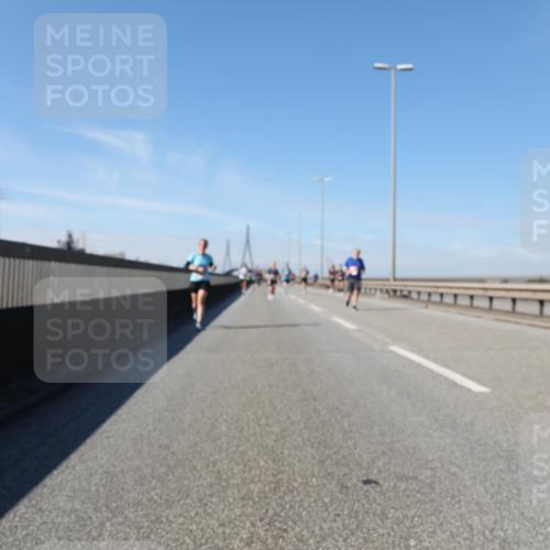 03.10.2025 - Köhlbrandbrückenlauf Yannick Fuchs http://msf.ph/oto/9194498 03.10.2025 11:56:49 Position 3  meine-sportfotos.de