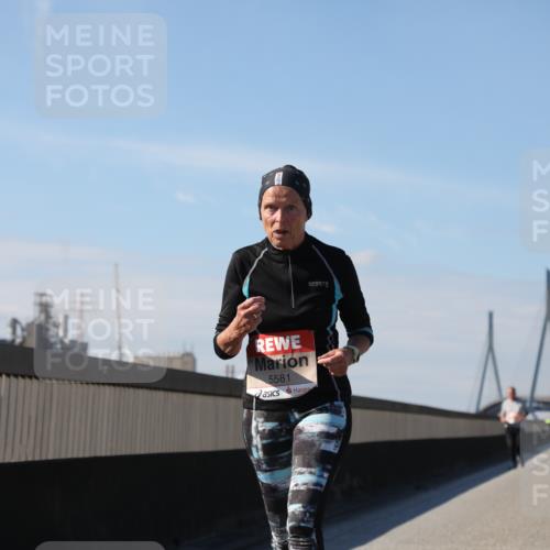 03.10.2025 - Köhlbrandbrückenlauf Yannick Fuchs http://msf.ph/oto/9194501 03.10.2025 12:19:43 Position 3 5581 meine-sportfotos.de