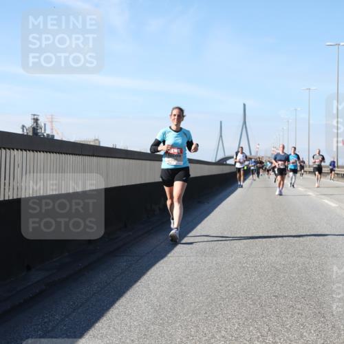 03.10.2025 - Köhlbrandbrückenlauf Yannick Fuchs http://msf.ph/oto/9194507 03.10.2025 11:56:50 Position 3  meine-sportfotos.de