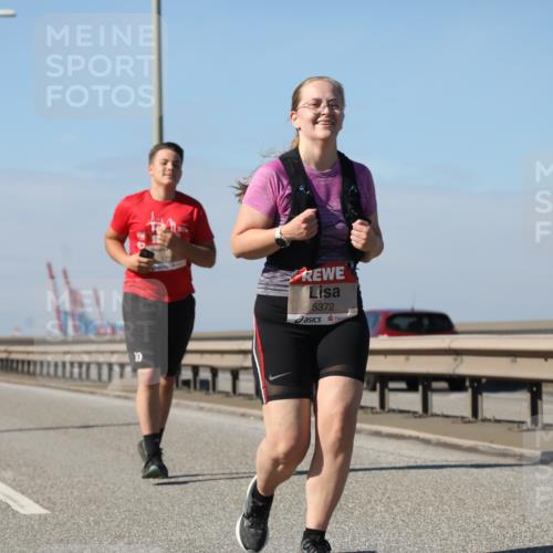 03.10.2025 - Köhlbrandbrückenlauf Yannick Fuchs http://msf.ph/oto/9194521 03.10.2025 12:19:45 Position 3 5372 meine-sportfotos.de