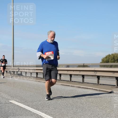 03.10.2025 - Köhlbrandbrückenlauf Yannick Fuchs http://msf.ph/oto/9194524 03.10.2025 11:56:53 Position 3  meine-sportfotos.de