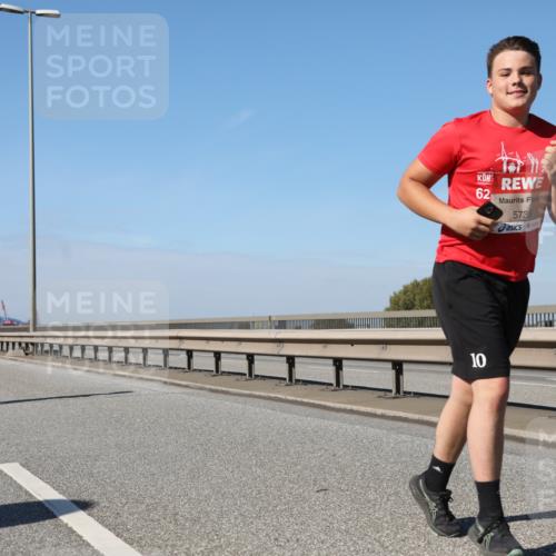 03.10.2025 - Köhlbrandbrückenlauf Yannick Fuchs http://msf.ph/oto/9194533 03.10.2025 12:19:48 Position 3 62, 10, 5735 meine-sportfotos.de