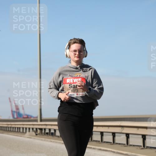 03.10.2025 - Köhlbrandbrückenlauf Yannick Fuchs http://msf.ph/oto/9194563 03.10.2025 12:19:51 Position 3 6073 meine-sportfotos.de