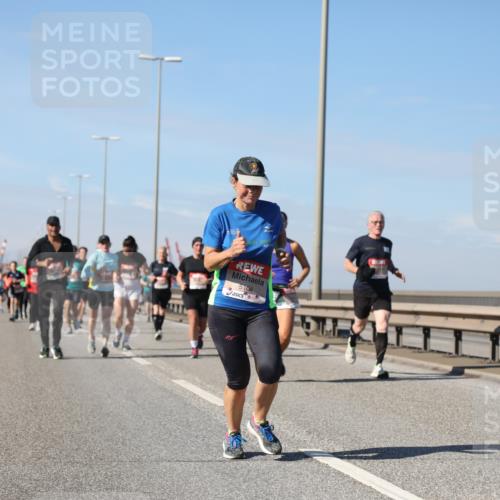 03.10.2025 - Köhlbrandbrückenlauf Yannick Fuchs http://msf.ph/oto/9194617 03.10.2025 11:57:05 Position 3 5104 meine-sportfotos.de