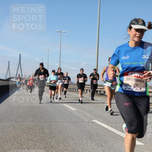 03.10.2025 - Köhlbrandbrückenlauf Yannick Fuchs http://msf.ph/oto/9194632 03.10.2025 11:57:06 Position 3 201, 5104 meine-sportfotos.de